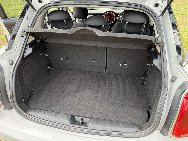 MINI 1.5 Cooper Hatchback 5dr Petrol Manual Euro 6 (s/s) (136 ps)