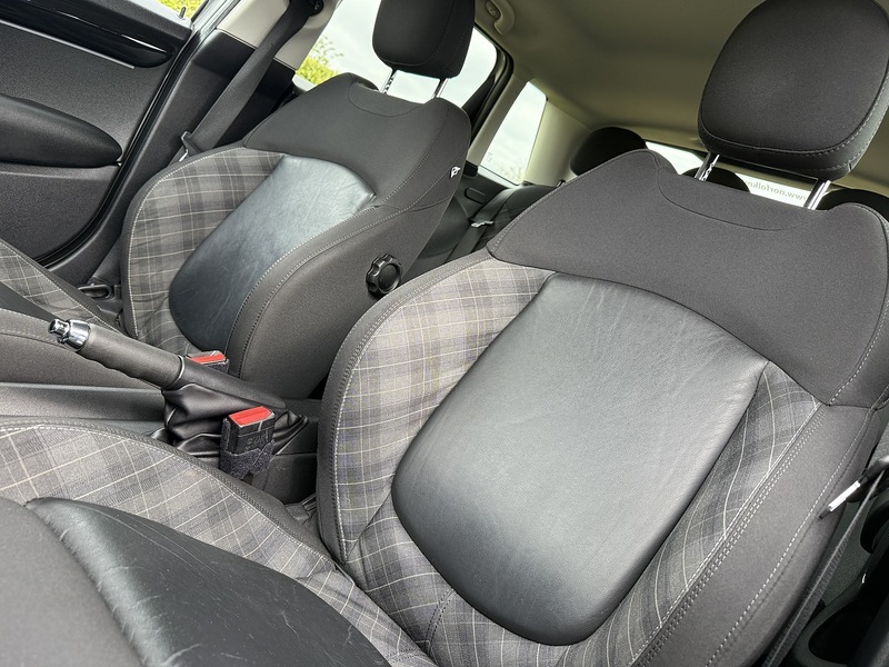 MINI 1.5 Cooper Hatchback 5dr Petrol Manual Euro 6 (s/s) (136 ps)