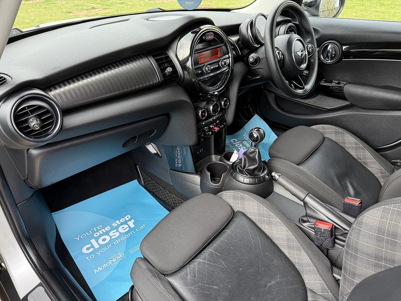 MINI 1.5 Cooper Hatchback 5dr Petrol Manual Euro 6 (s/s) (136 ps)