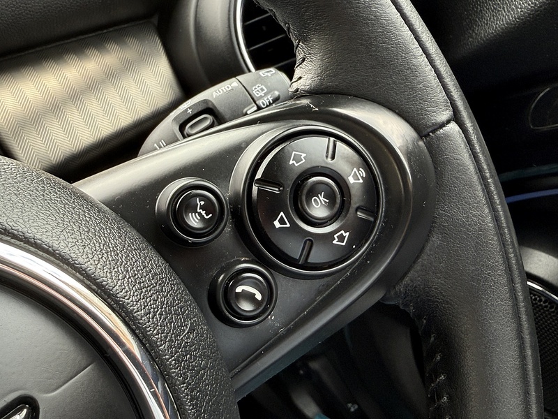 MINI 1.5 Cooper Hatchback 5dr Petrol Manual Euro 6 (s/s) (136 ps)