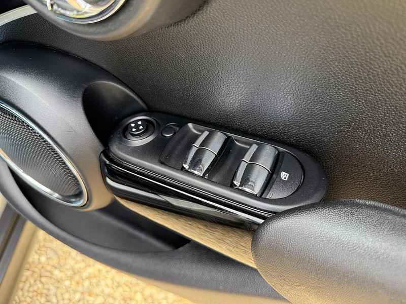 MINI 1.5 Cooper Hatchback 5dr Petrol Manual Euro 6 (s/s) (136 ps)