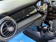 MINI Hatch Cooper - U2138