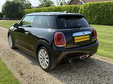 MINI Hatch Cooper - U2138