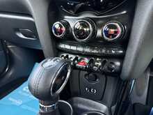 MINI Hatch Cooper - U2138