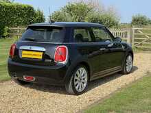 MINI Hatch Cooper - U2138