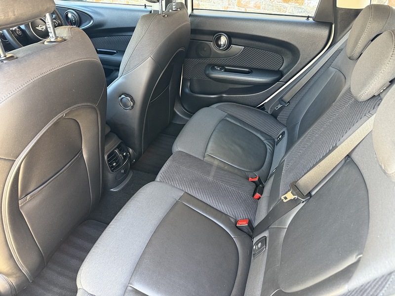 MINI 2.0 Cooper D Estate 6dr Diesel Auto Euro 6 (s/s) (150 ps)