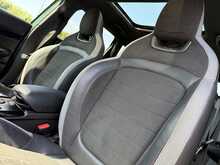 MINI Clubman John Cooper Works - U2144