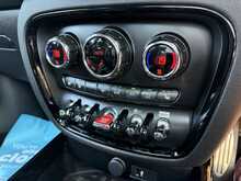 MINI Clubman John Cooper Works - U2144