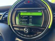 2018 (18) Mini Convertible Cooper Sport