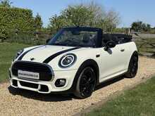 2018 (18) Mini Convertible Cooper Sport