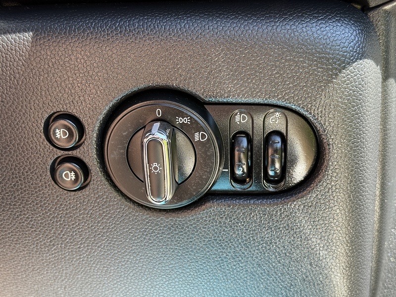 MINI 1.5 Cooper Convertible 2dr Petrol Manual Euro 6 (s/s) (136 ps)