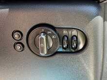 2018 (18) Mini Convertible Cooper Sport