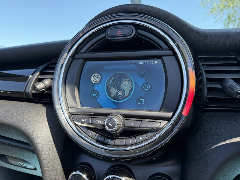 MINI 1.5 Cooper Convertible 2dr Petrol Manual Euro 6 (s/s) (136 ps)