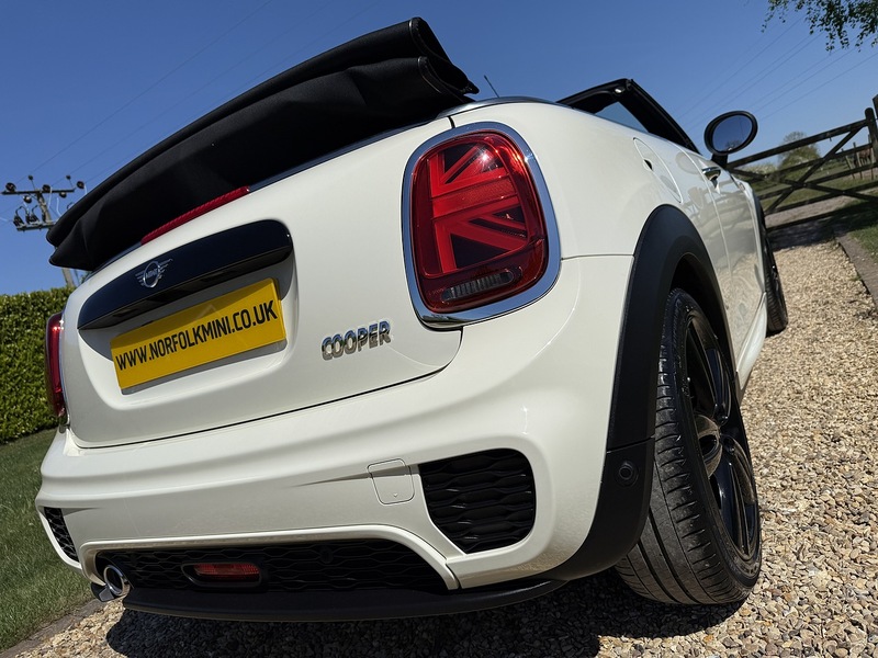 MINI 1.5 Cooper Convertible 2dr Petrol Manual Euro 6 (s/s) (136 ps)