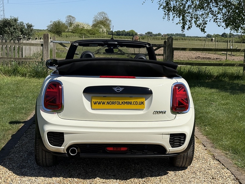 MINI 1.5 Cooper Convertible 2dr Petrol Manual Euro 6 (s/s) (136 ps)
