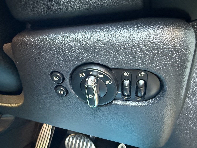 MINI 2.0 Cooper S Hatchback 3dr Petrol Steptronic Euro 6 (s/s) (192 ps)