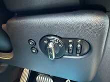 2018 (18) Mini Cooper S Sport Auto