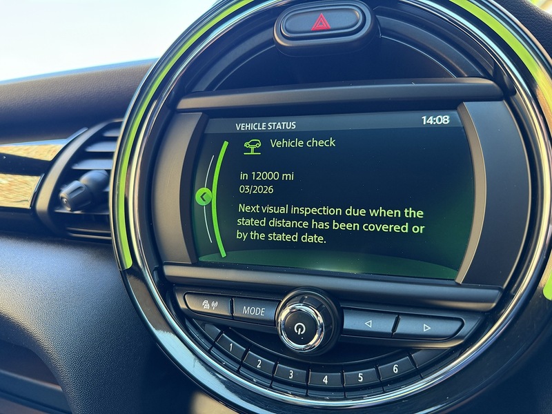 MINI 2.0 Cooper S Hatchback 3dr Petrol Steptronic Euro 6 (s/s) (192 ps)