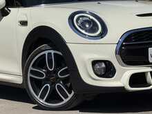 2018 (18) Mini Cooper S Sport Auto