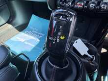 2018 (18) Mini Cooper S Sport Auto