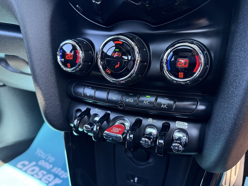 MINI 2.0 Cooper S Hatchback 3dr Petrol Steptronic Euro 6 (s/s) (192 ps)