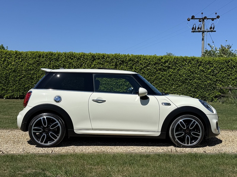 MINI 2.0 Cooper S Hatchback 3dr Petrol Steptronic Euro 6 (s/s) (192 ps)