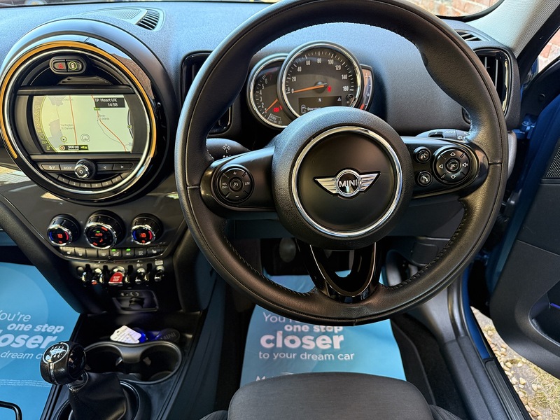 MINI 1.5 Cooper SUV 5dr Petrol Manual Euro 6 (s/s) (136 ps)