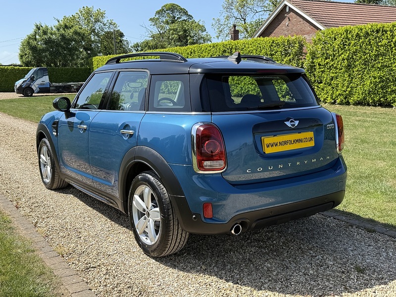 MINI 1.5 Cooper SUV 5dr Petrol Manual Euro 6 (s/s) (136 ps)