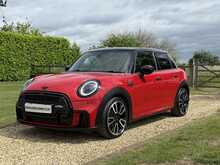 MINI Hatch Cooper Sport - U2158