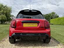 MINI Hatch Cooper Sport - U2158