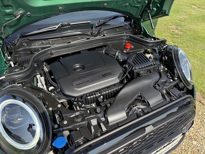 MINI 1.5 Cooper Sport Hatchback 5dr Petrol Steptronic Euro 6 (s/s) (136 ps)