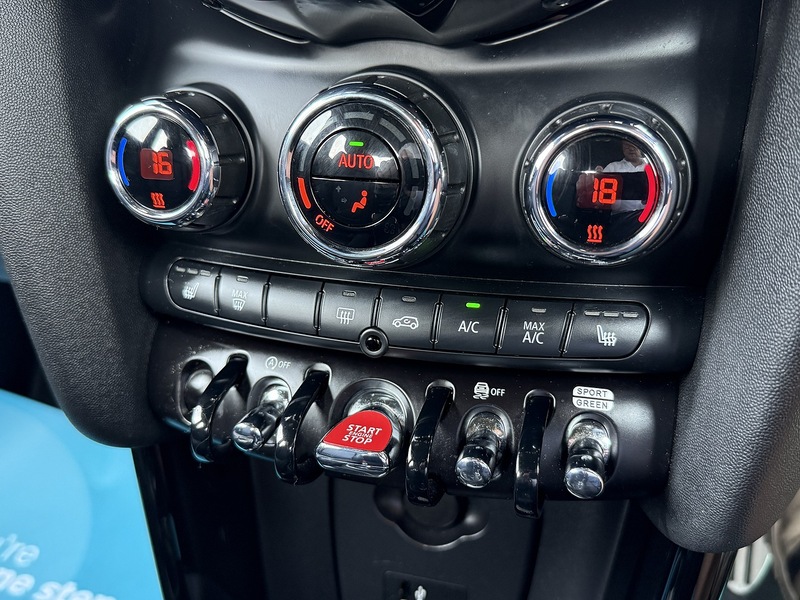 MINI 1.5 Cooper Sport Hatchback 5dr Petrol Steptronic Euro 6 (s/s) (136 ps)