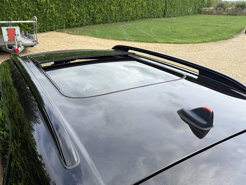 MINI 2.0 John Cooper Works SUV 5dr Petrol Auto ALL4 Euro 6 (s/s) (306 ps)