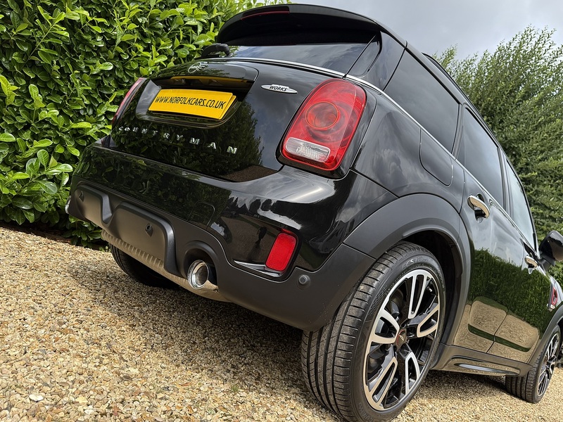 MINI 2.0 John Cooper Works SUV 5dr Petrol Auto ALL4 Euro 6 (s/s) (306 ps)