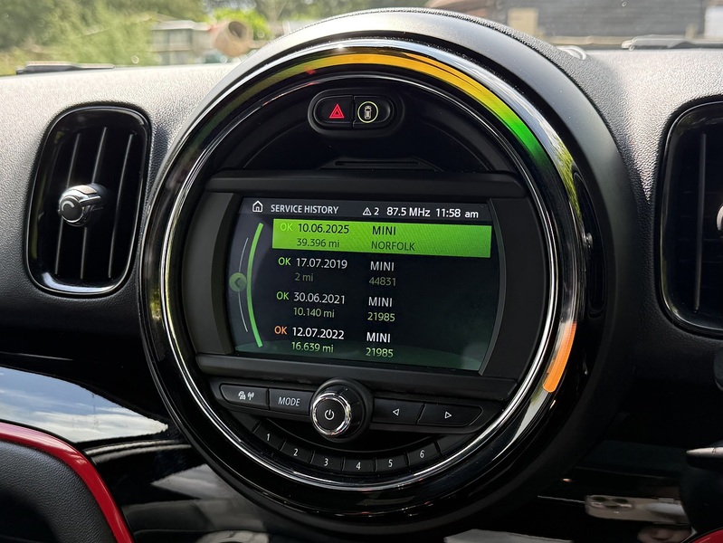 MINI 2.0 John Cooper Works SUV 5dr Petrol Auto ALL4 Euro 6 (s/s) (306 ps)