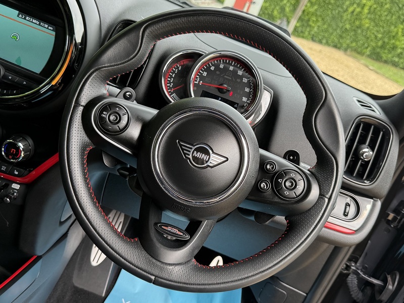 MINI 2.0 John Cooper Works SUV 5dr Petrol Auto ALL4 Euro 6 (s/s) (306 ps)