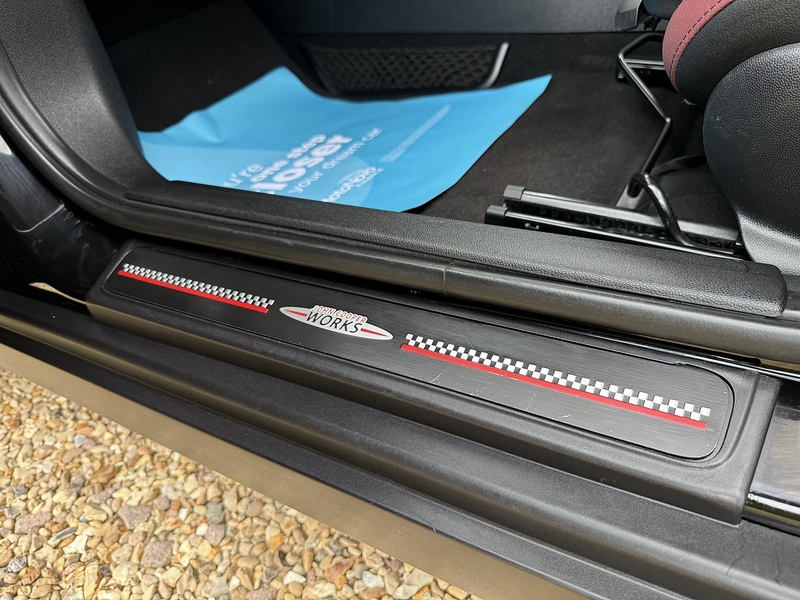 MINI 2.0 Cooper S Estate 6dr Petrol Auto Euro 6 (s/s) (192 ps)