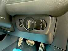 2016 (16) Mini Clubman Cooper S Auto