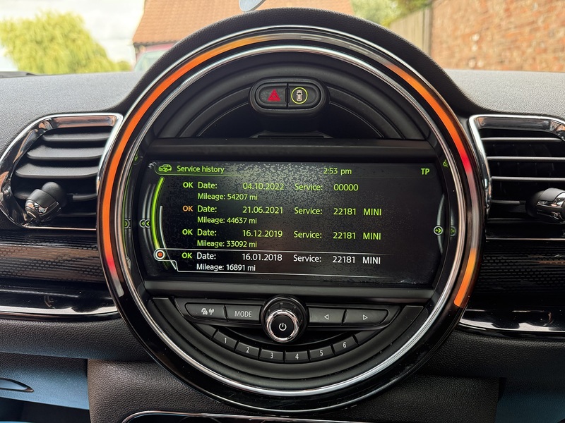 MINI 2.0 Cooper S Estate 6dr Petrol Auto Euro 6 (s/s) (192 ps)