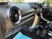 MINI Countryman Cooper D - U2175