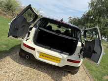 2018 (18) Mini Clubman Cooper (Chili Pack)