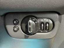 2018 (18) Mini Clubman Cooper (Chili Pack)