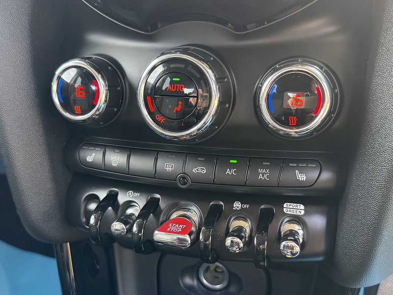 MINI 1.5 Cooper Hatchback 5dr Petrol Steptronic Euro 6 (s/s) (136 ps)