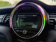 2019 (19) Mini Cooper 5 Door Auto