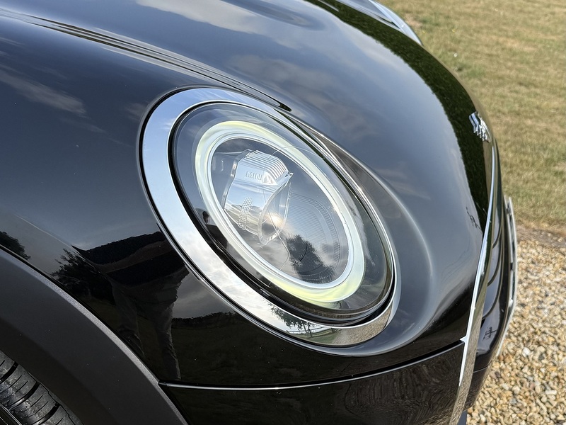 MINI 1.5 Cooper Hatchback 5dr Petrol Steptronic Euro 6 (s/s) (136 ps)