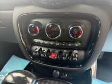 MINI Clubman John Cooper Works - U2185