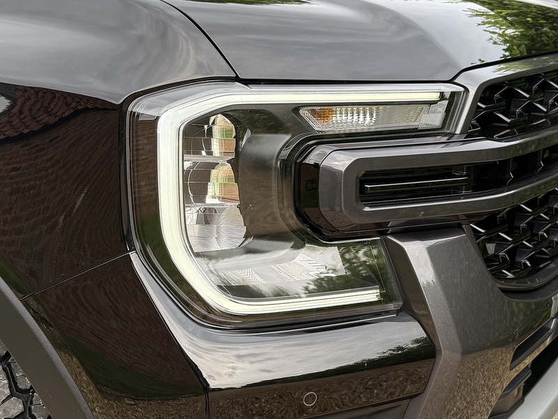 Ford 2.0 TD EcoBlue Wildtrak Pickup Double Cab 4dr Diesel Auto 4WD Euro 6 (s/s) (205 ps)