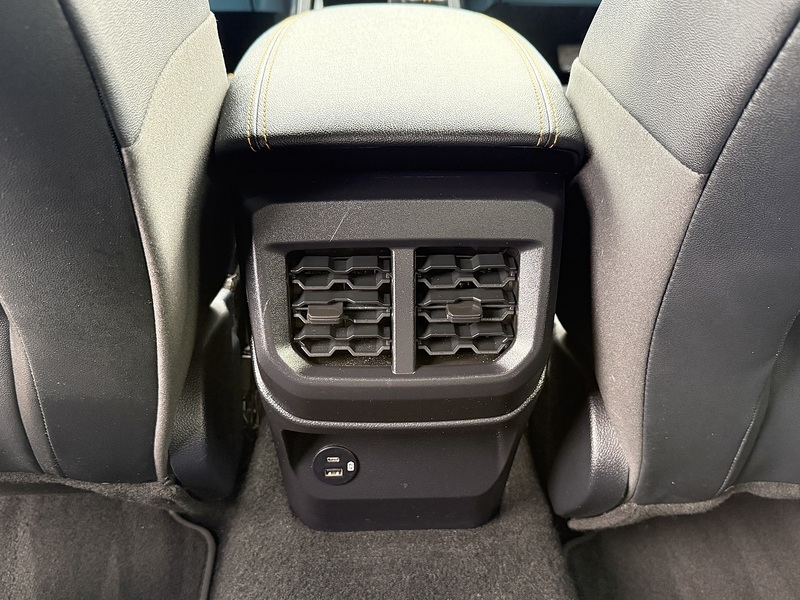 Ford 2.0 TD EcoBlue Wildtrak Pickup Double Cab 4dr Diesel Auto 4WD Euro 6 (s/s) (205 ps)