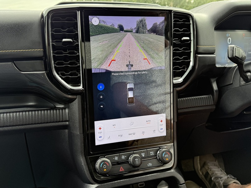 Ford 2.0 TD EcoBlue Wildtrak Pickup Double Cab 4dr Diesel Auto 4WD Euro 6 (s/s) (205 ps)