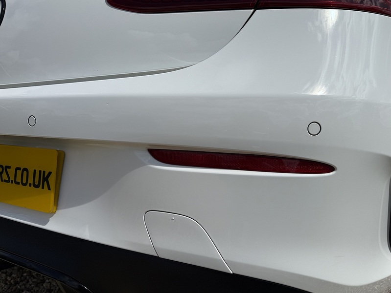 Mercedes-Benz 2.0 E220d AMG Line (Premium) Coupe 2dr Diesel G-Tronic+ Euro 6 (s/s) (194 ps)